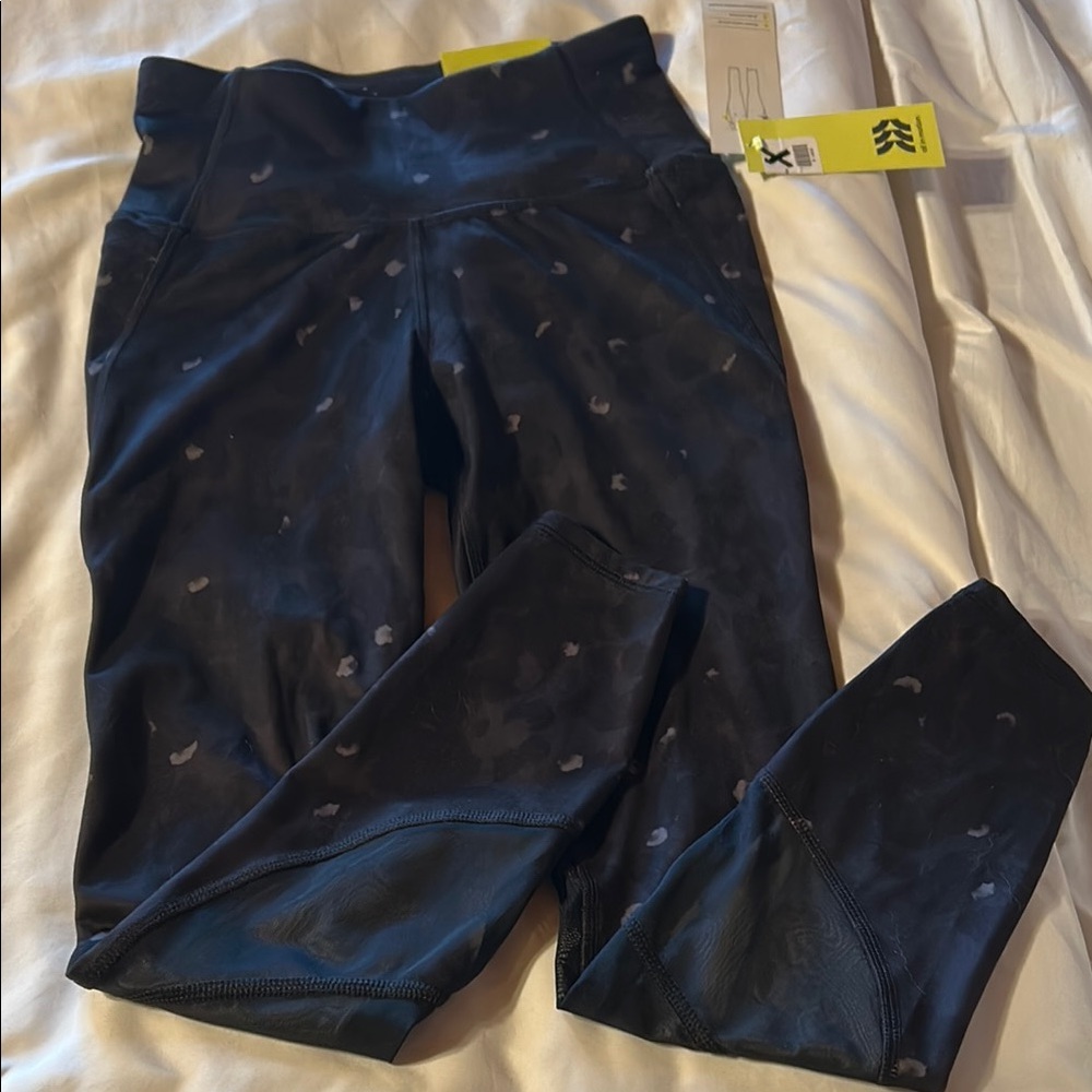 All in Motion high rise leggings